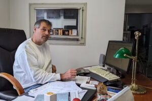 Dr. Reinhard Strafner