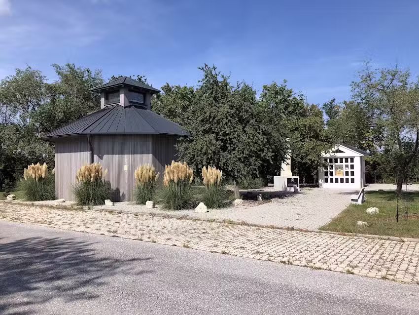 Phoenasos TierBestattung & Parkfriedhof f&uuml;r Mensch & Tier