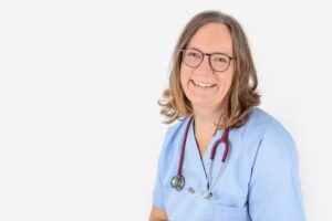 Tierarztpraxis Bettina Bombosch in Leonstein für Hund und Katze