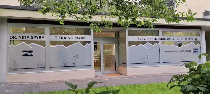 Tierarztpraxis&shy; f&uuml;r Zahnheilkunde und Kieferchirurgie&shy;&shy; &ndash; Dr. Spyra