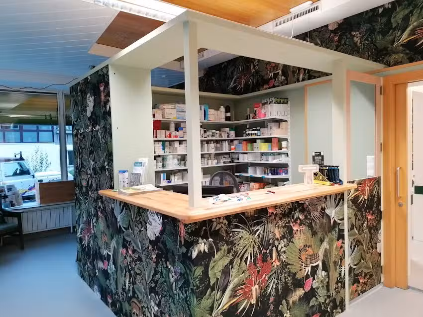 Villa Vet &ndash; Tiermedizin f&uuml;r Haus und Hof (Flatz+Schwarzmann+Frei-Freuis GBR)